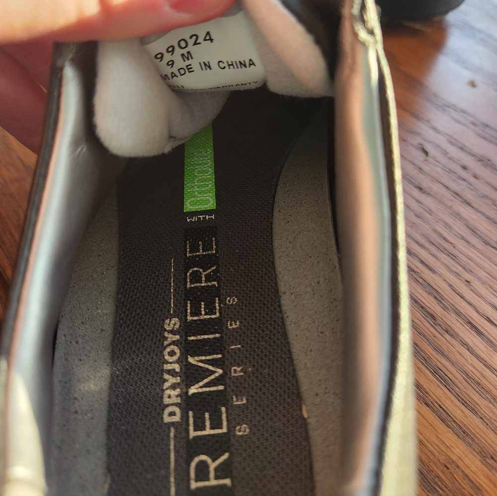 DryJoys Premiere Series Womens Golf Shoes, Size 9 - Picture 4 of 5